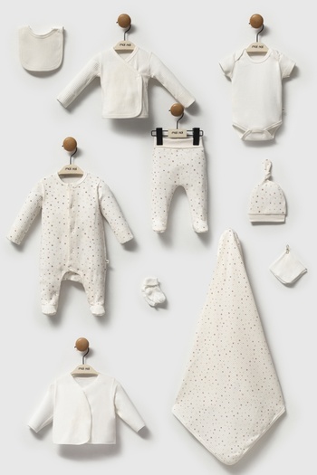 Moi Noi Baby Set Newborn Hospital Discharge Set Ecru Set of 10 Boxed 100% Organic Cotton