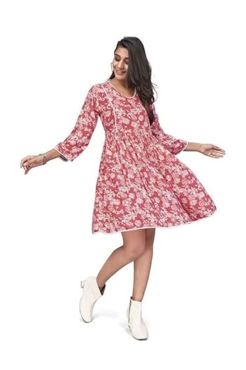 iza Floral Print Flared Sticthed Dress