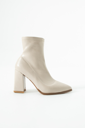 Gökçe Shoes Katie Krem Streç Günlük Kullanım Kadın Topuklu Bot