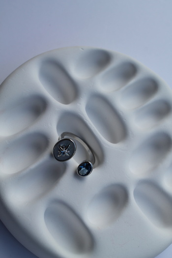 Luvix Design Blue Stone Polar Star Detailed Ring