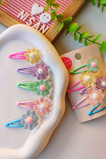 Nisankids 5-Piece Floral Snap Fastener Set