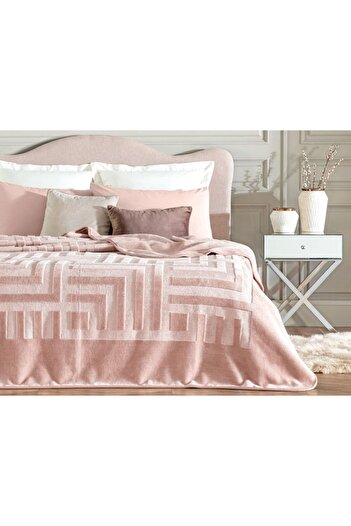 Madame Coco Clementine Mink Emboss Double Blanket - Powder