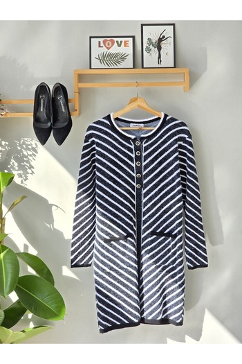 ENDAMIM Striped 3 Button Long Plus Size Knit Cardigan