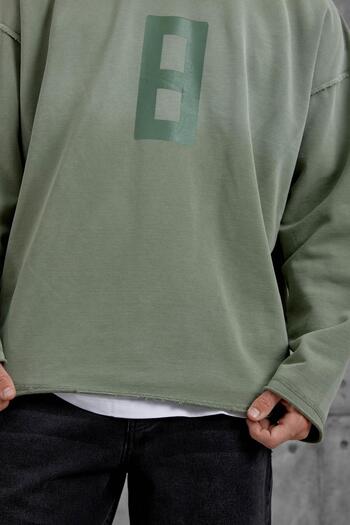 NOMARC Green 8 Number Printed Oversize Sweatshirt with Handle Piece