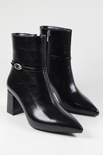 NiceDiffer Pointed Toe Mini Buckle Detail Short Thick-Heeled Women's Boots