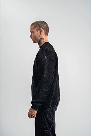 buğrahayalin Unisex Crew Neck Special Dirty Stitched Washable Sweatshirt - Black