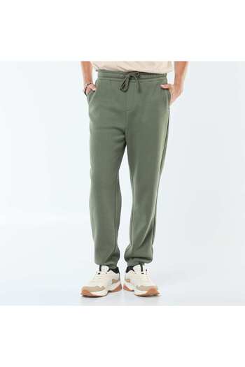 KIABI Plain joggers with drawstrings at the waist GREEN