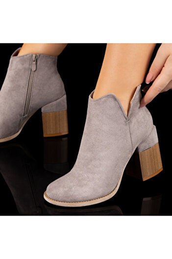 BMoD Women's gray suede ankle boots with a thick heel MOD10382