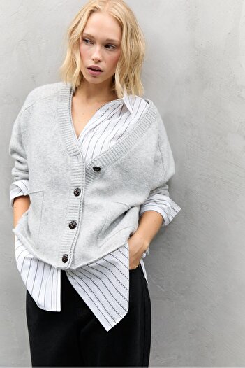 Stradivarius Knit cardigan with layered collar detail