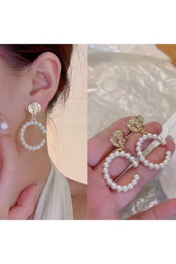 SIC MODA Clip Earrings 6136