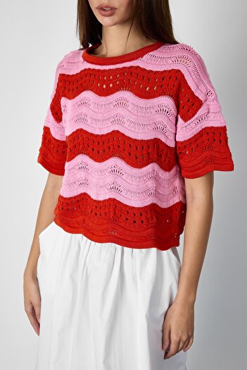 SHERIN Red-Pink Striped Knit Sweater