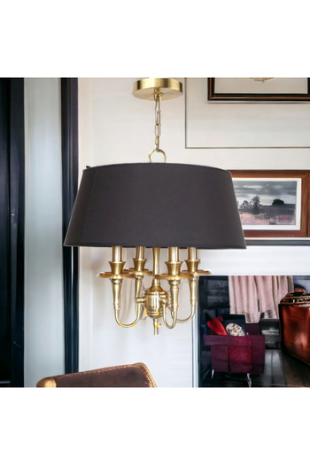 Humm Elegant classic chandelier