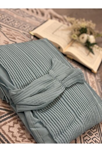 WarD Women's prayer shawl (pleated), off-white color, wide and comfortable, excellent cool material (reversible)