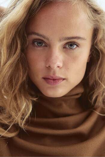 H&M Fine-knit polo-neck top