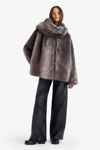 DeFacto Regular Fit Faux Fur Faux Fur F5566Ax25Wn