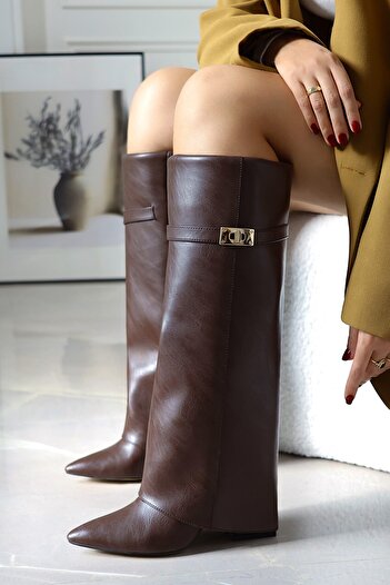 POLKA STORE Dust Tozluk Detailed Metal Buckle Heeled Below-Knee Pointed Toe Matte Leather Women's Boots