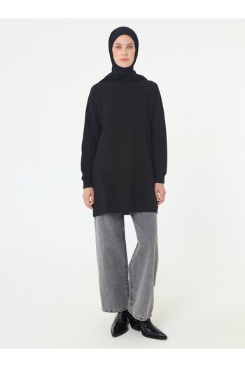 Benin Crew Neck Raglan Sleeve Sweatshirt - Black -