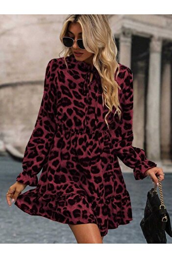 moda wanilia Kadın Yakası Bağcık Detaylı Leopar Desenli Mini Modal Elbise