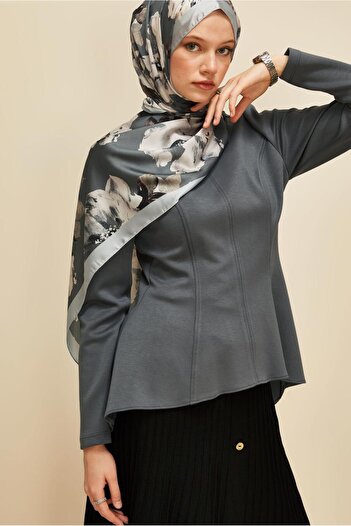 Alvina Fluffy Detailled Blouse 46049