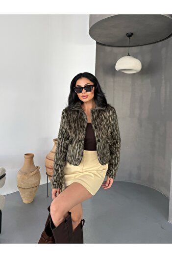 Friday Mood Women's Leopard Print Wool Crop Jacket