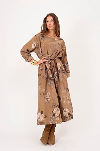 Park Moda 10416 LOVA ΦΟΡΕΜΑ ΜΕ ΛΕΠΤΟΜΕΡΗ ΚΑΤΑΣΚΕΥΗ ΑΠΟ ΒΕΛΟΥΔΟ ΜΕ ΦΙΤΙΛΙΑ
