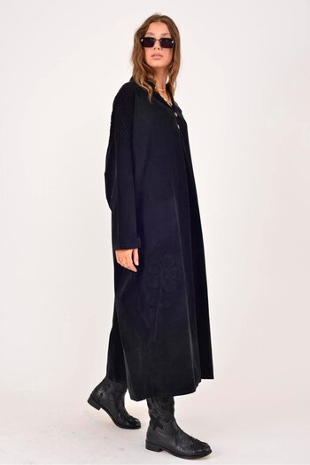 Park Moda 11383 ΦΟΡΕΜΑ ΚΑΤΑΠΛΗΚΤΙΚΟ ΒΕΛΟΥΔΟ ΜΕ ΑΝΑΚΛΑΣΤΙΚΟ ΣΧΕΔΙΟ ΛΟΥΛΟΥΔΙΩΝ ΚΑΙ ΛΕΠΤΟΜΕΡΕΣ ΛΕΠΤΟΜΕΡΕΙΕΣ ΦΙΣΤΟ