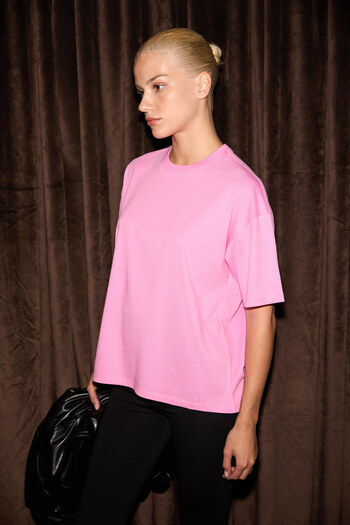 GRIMELANGE Jemmy Women's 100% Organic Cotton Relaxed Fit Slit Round Neck Dusty Rose T-Shirt