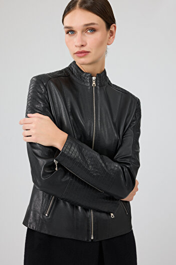 Derimod Delano Women's Black Short Leather Jacket 25Wgd5321Ve