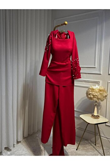 anwar alealam Luxurious red jumpsuit