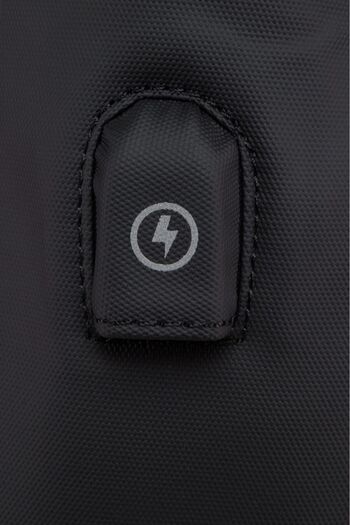R BAG R-Bag Magnet travel backpack, USB port, anti-theft pocket, waterproof, size 32 x 20 x 10 cm