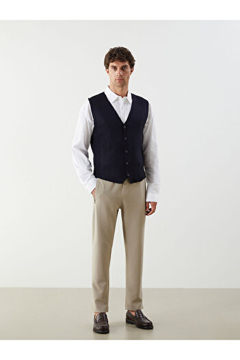 LC Waikiki Standard Fit V-Neck Men's Knitwear Vest