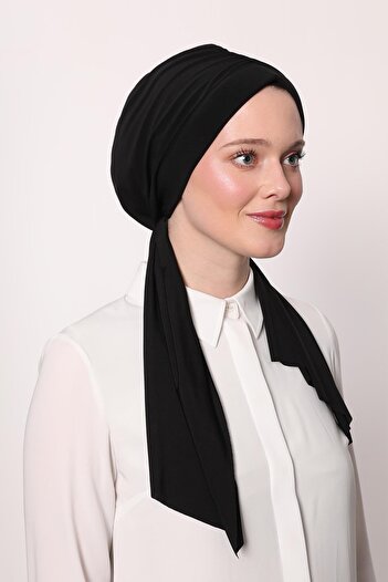 Levidor Black Butterfly Pattern Ready Shawl