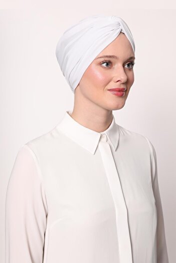 Levidor White Practical Wrap-Around Bonnet
