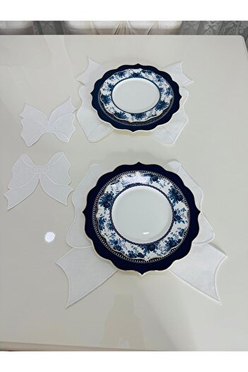İNCİ ÇEYİZ 4 Pieces First Quality Linen Bow Pattern Embroidered American Serviette and Presentation Napkin