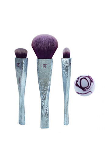 Real Techniques Brush Crush Ruler Of The Skies Makeup Brush Set and Cosmetic Sponge, 4pcs, Brush Set
