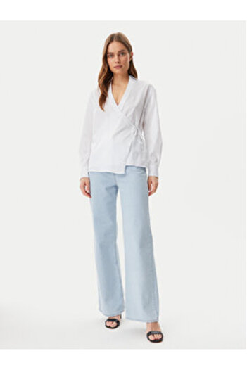 Calvin Klein Women's Shirt K20K208226 White