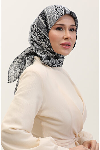 sefamerve Amber Scarf 70291-08 Black White