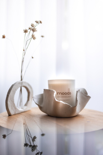 Unique Moods 100% soy wax candle, with IFRA certified fragrances, Arabian Princess