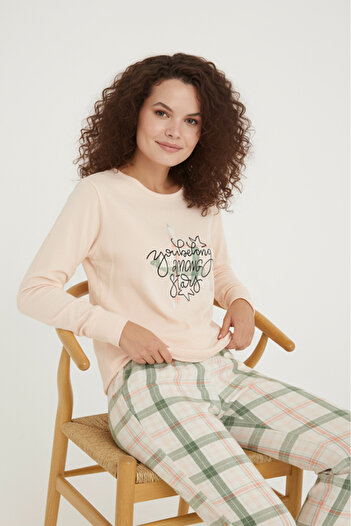 Bravie Luxury Thermal among Stars Patterned Women's Fleece Winter Pajama Set – 42058