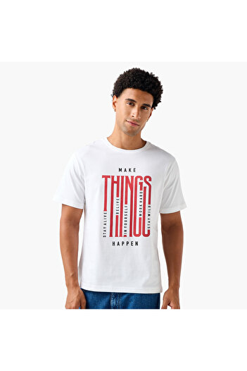 FAV Men Regular Fit Crew Neck Short Sleeves Slogan Print T-shirt