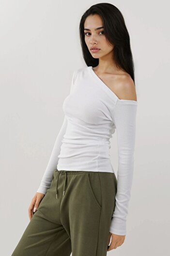 Hiccup Asymmetrical Collar Slim Fit Long Sleeve Top Busem Collection