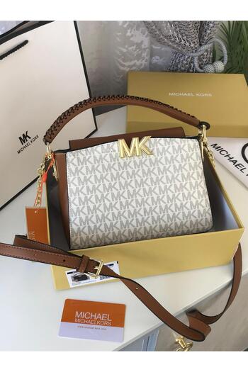 IEKE Shoulder bag with accessories