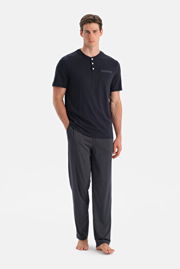 Dagi Short Sleeve Pat and Pocket Detail Three-Piece Set