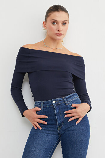 Fulla Moda Basic Madonna Yaka Modal Bluz