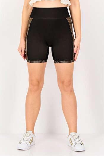 Forever 21 Women Textured Basic Shorts, Multicolor