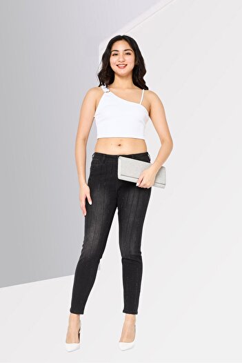 Desigual Women Skinny Fit Metallic Non Stretchable Jeans, Black