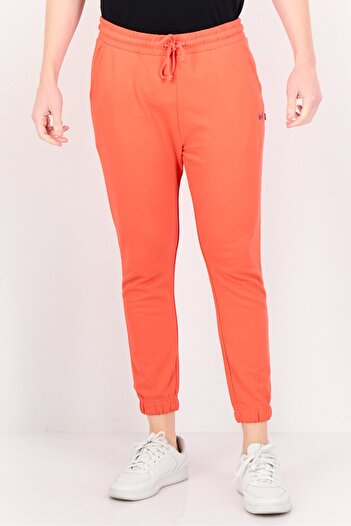 Levi's Men Regular Fir Drawstring Brand Logo Jogger Pants, Red