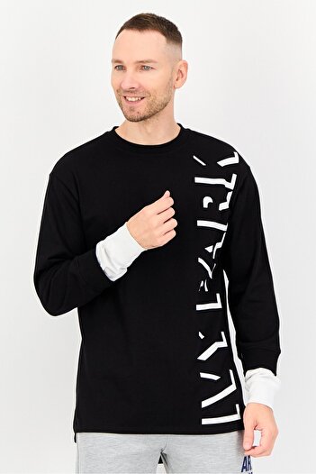 Ivy Park Men Sportswear Fit Long Sleeves Graphic Print Sweatshirt, Black