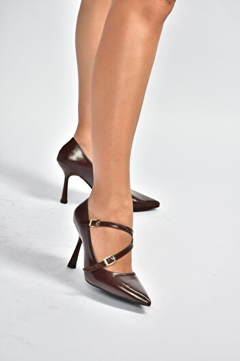 Fox Shoes V820467260 Brown Rustic Thick Heeled Women's Shoes