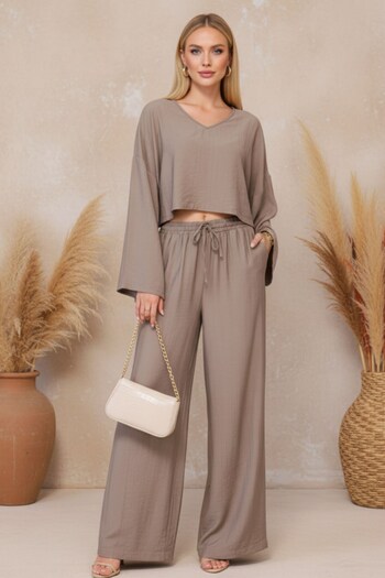 Kübra Tekstil Women's Beige V-Neck Relaxed Fit Shirt Elastic Waist Pants Relaxed Fit Two-Piece Suit, Women's Suit